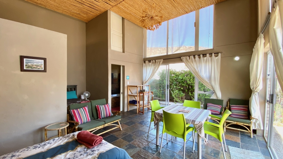 6 Bedroom Property for Sale in Elands Bay Western Cape